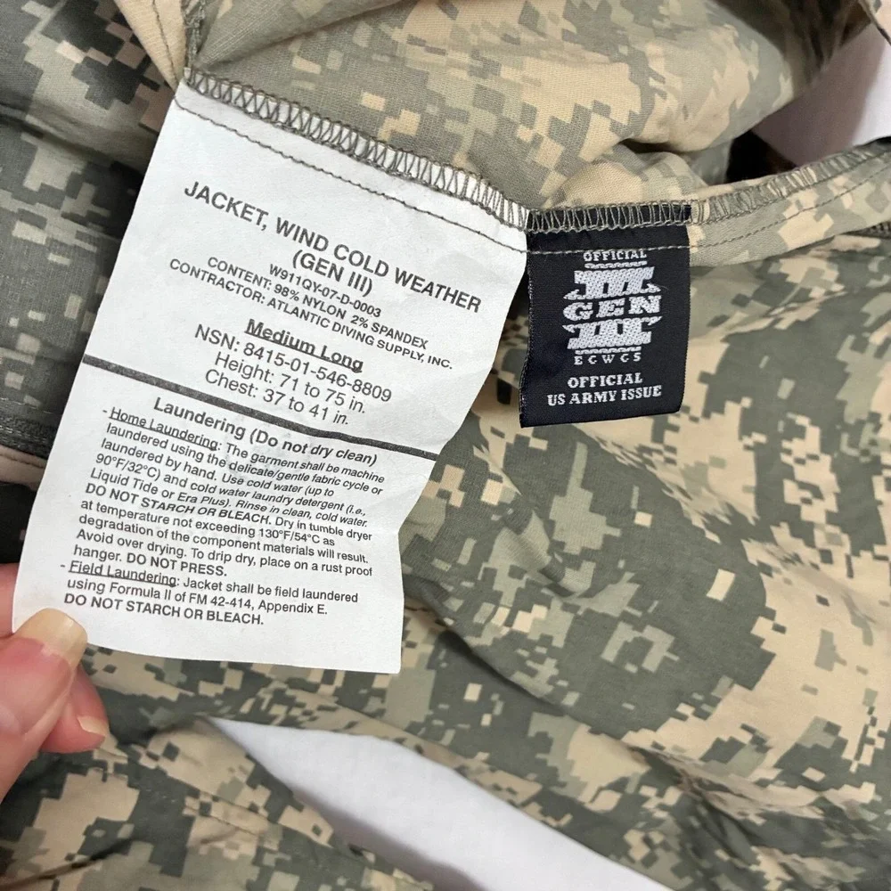 Official US Army Gen III Digital Camo Wind Jacket – Medium Long